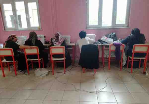 Bağlar’da kadınlar güçleniyor, ekonomiye katkı sağlıyor