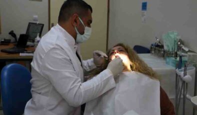Diş sağlığı için İmplant uyarıları