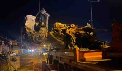 Diyarbakır’da gece yarısı kaza dehşeti