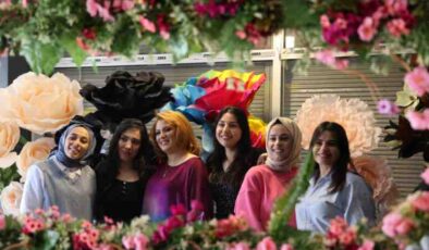 Diyarbakır’da kadınlar ipek kozasını sanata dönüştürüyor