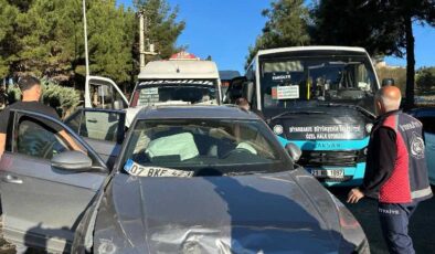 Diyarbakır’da zincirleme kaza: 12 yaralı
