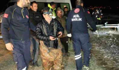 Elazığ’da fırtınadan kurtarılan balıkçılar