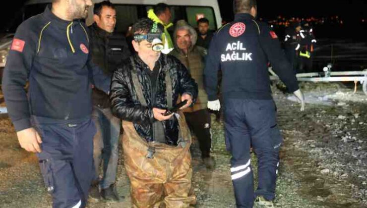 Elazığ’da fırtınadan kurtarılan balıkçılar