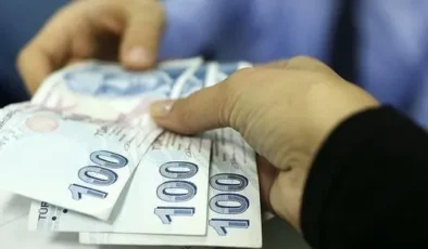 Emeklilere 3 bin TL bayram ikramiyesi kabul edildi