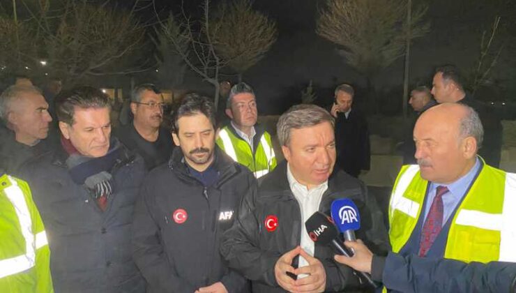 Erzincan Valiliğinden toprak kaymasıyla ilgili açıklama