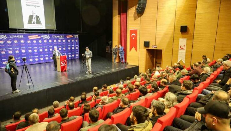 Eski başbakanlardan Erbakan, Diyarbakır’da anıldı