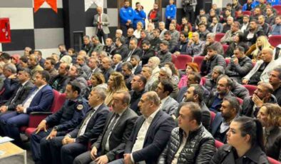 Kayapınar’dan okullara spor desteği