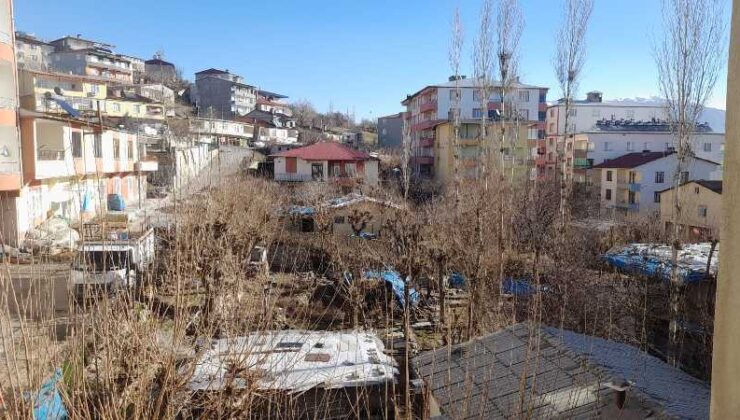 Kulp ilçesinde karlı kış günleri geride kaldı