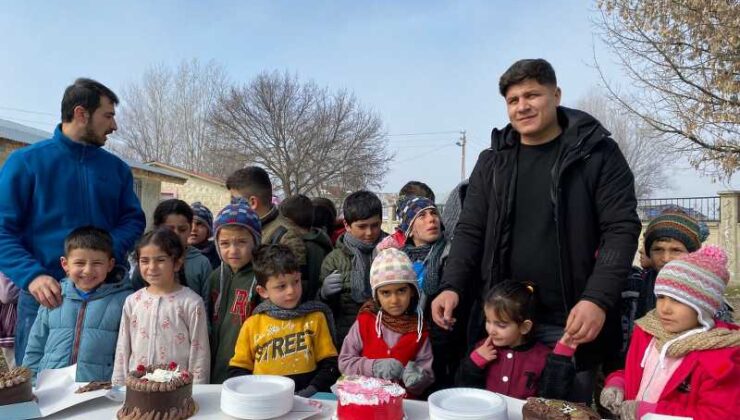 Muş’ta çocuklara umut olan ekip