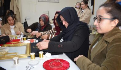 Şırnaklı kadınlar el emeğiyle kalkınıyor