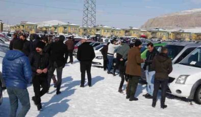 Van’da ikinci elde fiyat düşüşü sürüyor