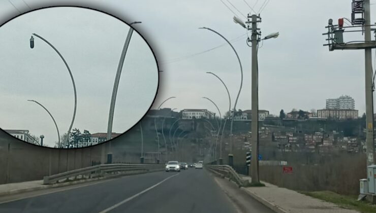 Fakülte köprüsündeki aydınlatma direği tehlike saçıyor