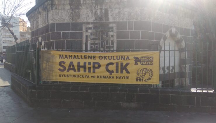 Diyarbakır’da ”uyuşturucu ve kumara hayır” afişleri asıldı