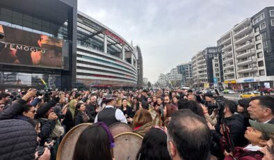 DEM Parti özgürlük yürüyüşü devam ediyor