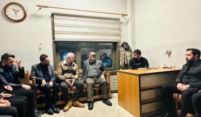 AK Parti İl Başkanı Av .Raşit Ocak, Taksicilerle buluştu