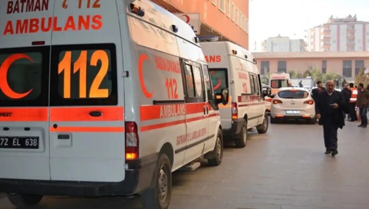 Batman’da minibüs ile kamyonet çarpıştı: 16 yaralı