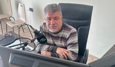 Depremde hasar gören Radyo Yeniden Yayın Hayatına Başladı
