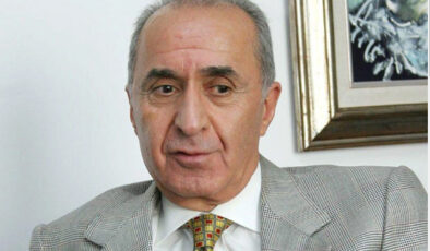 Siyasetteki Usta Yolcu: Hikmet Çetin