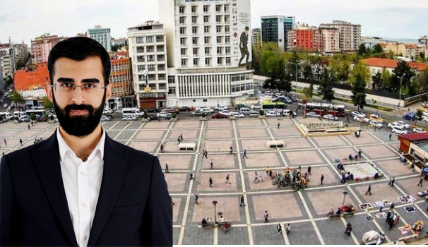 Seçim startını dedesinin isminin olduğu meydanda verecek