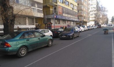 Ofis esnafı  katlı otopark istiyor