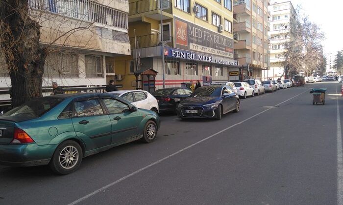 Ofis esnafı  katlı otopark istiyor