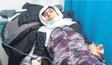 70 yaşındaki Sinem Teyze tedavi için yaşadığını ispatlamaya çalışıyor