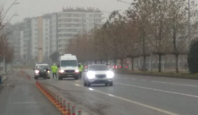 Diyarbakır güne trafik uygulaması ile uyandı