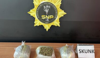 1 kilo 600 gram skunk ele geçirildi