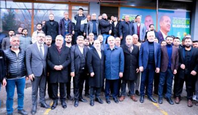 Bakan Yardımcılarından Hani Seçim Bürosuna Ziyaret