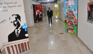 Batman’da kapılar bilgiyle donatıldı