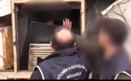 Batman’da tırda 49 göçmen yakalandı