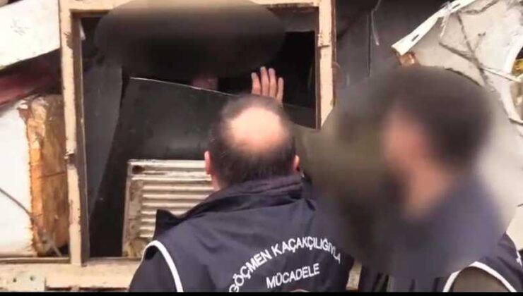 Batman’da tırda 49 göçmen yakalandı