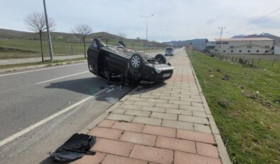 Bingöl Solhan’da araç takla attı: 5 yaralı