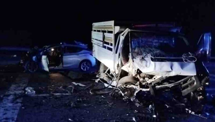 Bingöl’de korkunç kaza: 2 ölü, 5 yaralı