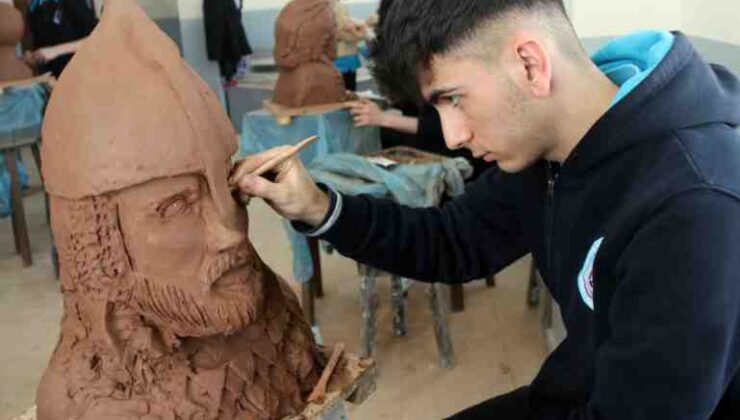 Bitlis Sanat Lisesi’nde Heykel sanatı