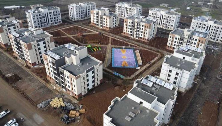 Diyarbakır’da deprem konutları sahiplerini buldu