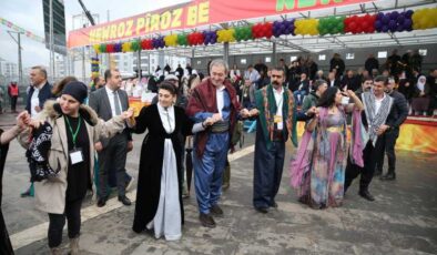 Diyarbakır’da nevruz coşkusu yaşandı