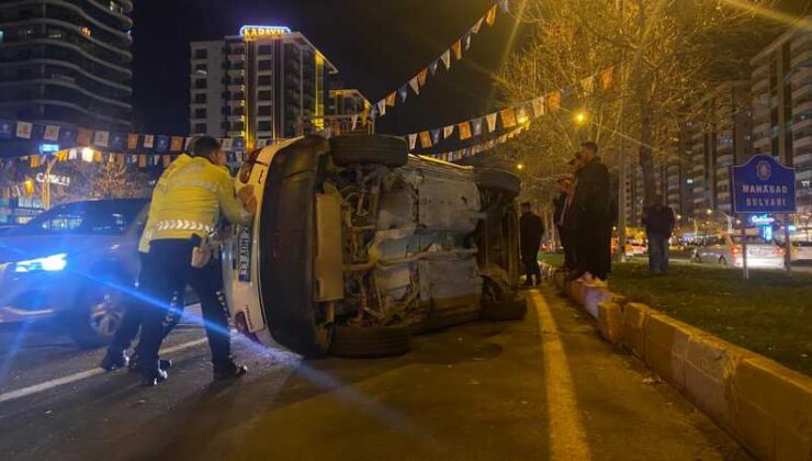 Diyarbakır’da otomobil takla attı