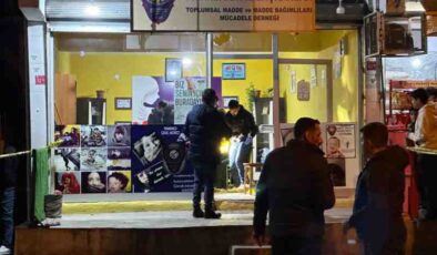 Diyarbakır’da uyuşturucuyla mücadele derneğinde Kavga: 2 yaralı