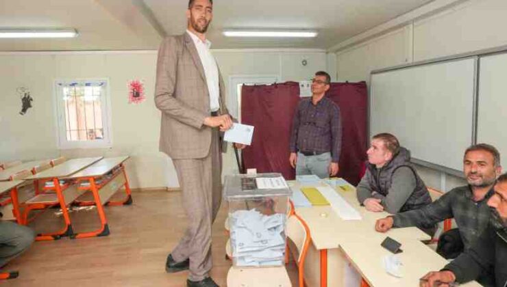 Dünya rekoru sahibi Kösen oyunu kullandı