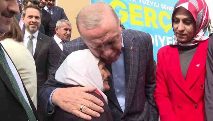 Erdoğan, Diyarbakır’da teyze ile sohbet etti