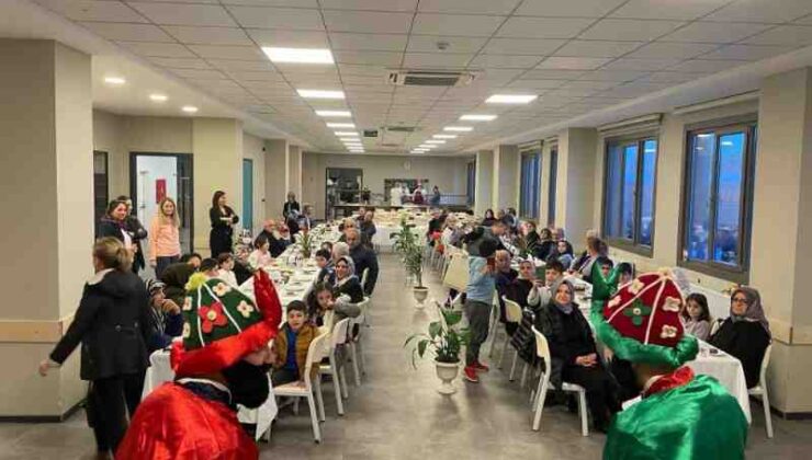 Final Okulu’ndan yaşlılara özel iftar