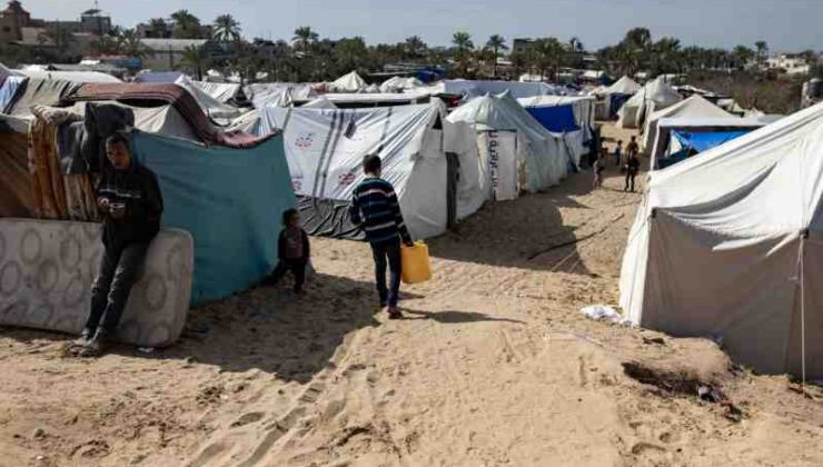 Fransa UNRWA’ya yardıma geri dönüyor: 30 milyon euro destek