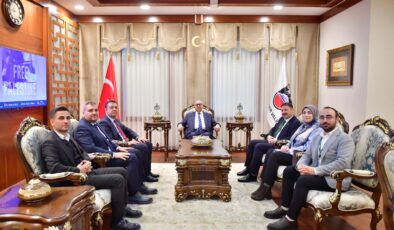 Yeşilay Haftası kapsamında Diyarbakır Valisi’ne ziyaret