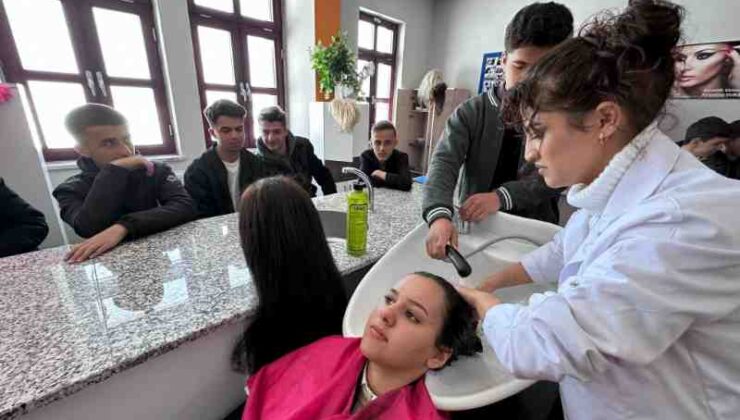 Yüksekova’da güzellik atölyesi açıldı