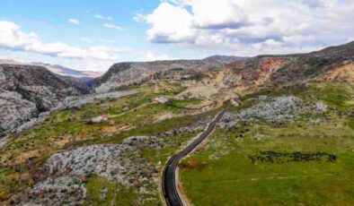 Hani-Üçocak yolu hizmete açıldı