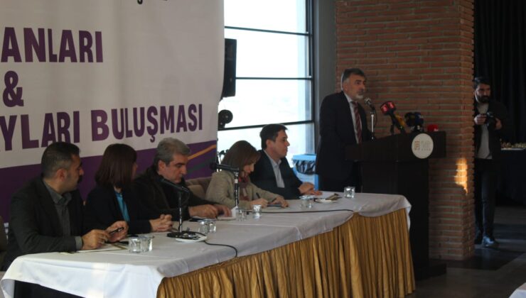 Diyarbakır’da DEM Parti ve iş insanları buluştu