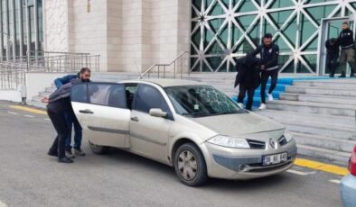 Kars’ta dolandırıcılar suçüstü yakalandı