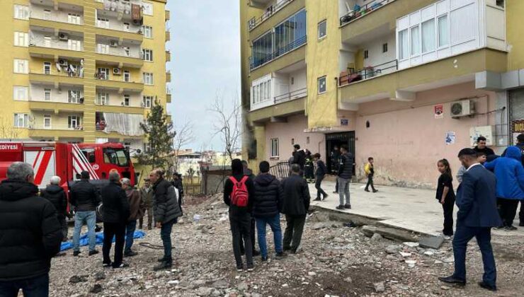 Kayapınar’da yangın faciası: ev kül oldu
