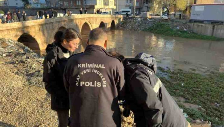 Kızıltepe’de dere yatağında ceset bulundu